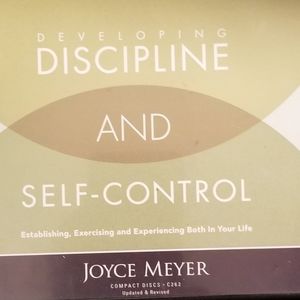 Joyce Meyer : DEVELOPING DISCIPLINE AND SELF CONTROL CDS.